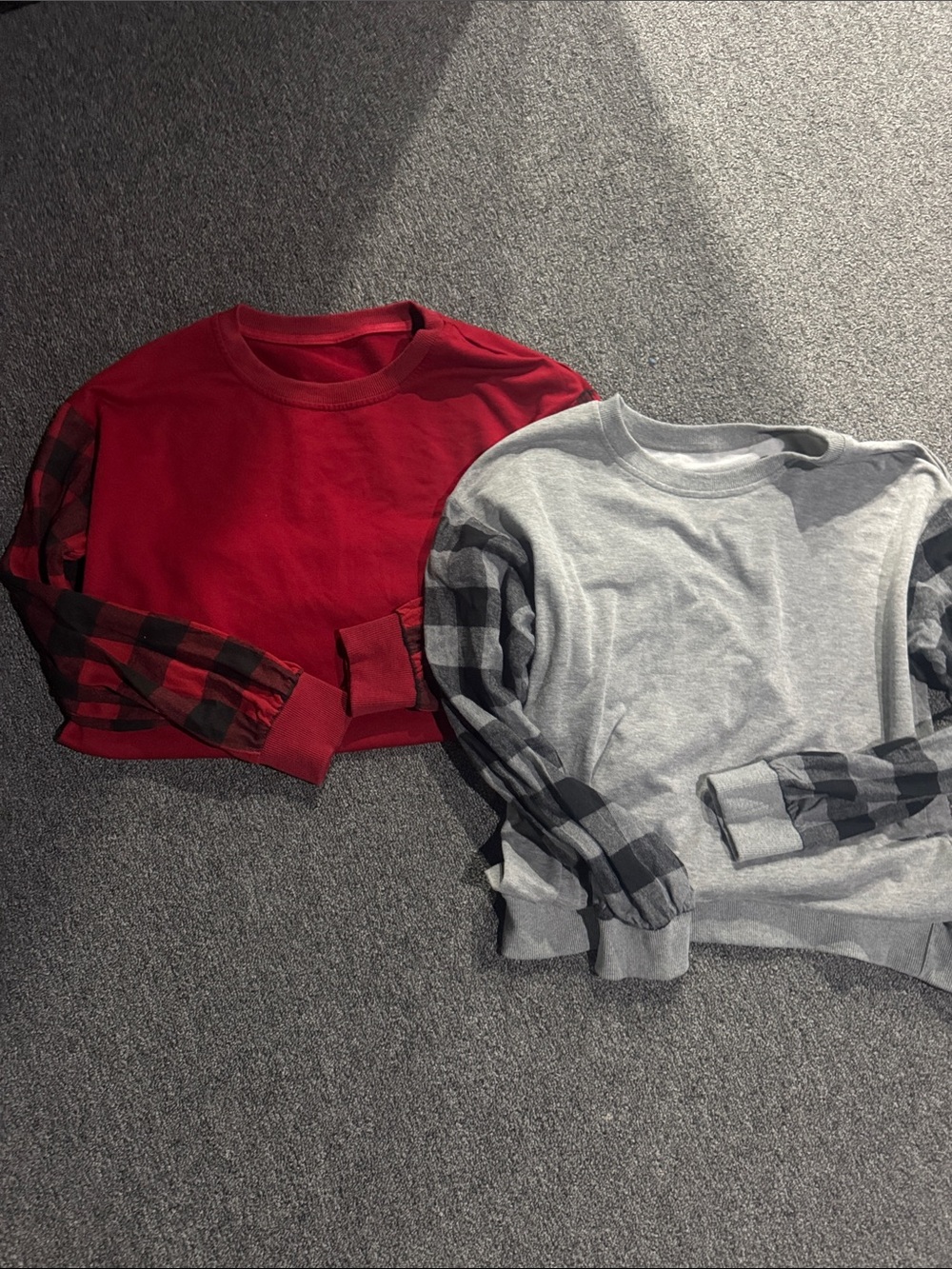 Amazon Deep Red and light grey Crewneck Sweater with plaid arm detail sz medium